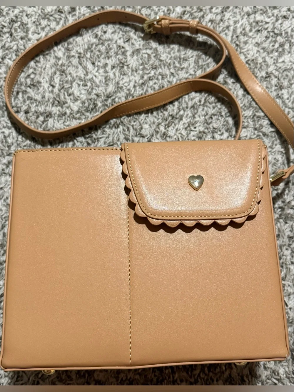 Viral TikTok Kate Gabrielle Caramel “Ella Bag” Crossbody